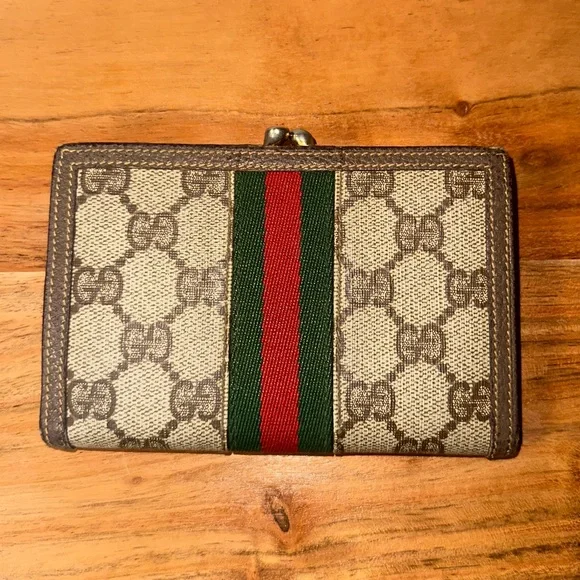 Gucci Compact Sherry Line Kisslock Wallet - Picture 2 of 4